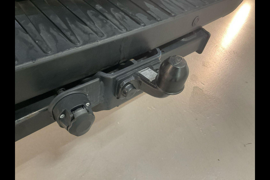 Ford Transit 350 2.0 TDCI L3H2 Trend 130pk | Safety Comfort-pakket | Navigatie Pack | Trekhaak | Adaptieve Cruise | BLIS