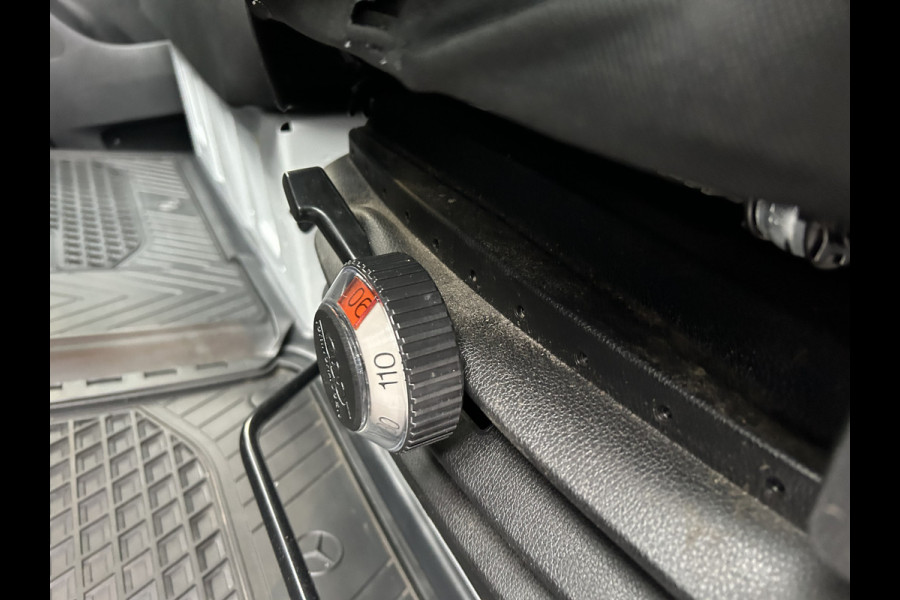 Mercedes-Benz Sprinter 317 CDI L2 H2 MBUX / 360 Camera / Geveerde stoel / Navigatie / Cruise control / Airco / 270 Graden achterdeuren