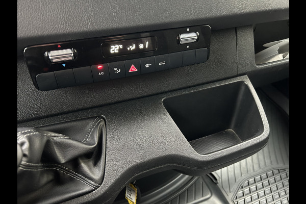 Mercedes-Benz Sprinter 317 CDI L2 H2 MBUX / 360 Camera / Geveerde stoel / Navigatie / Cruise control / Airco / 270 Graden achterdeuren