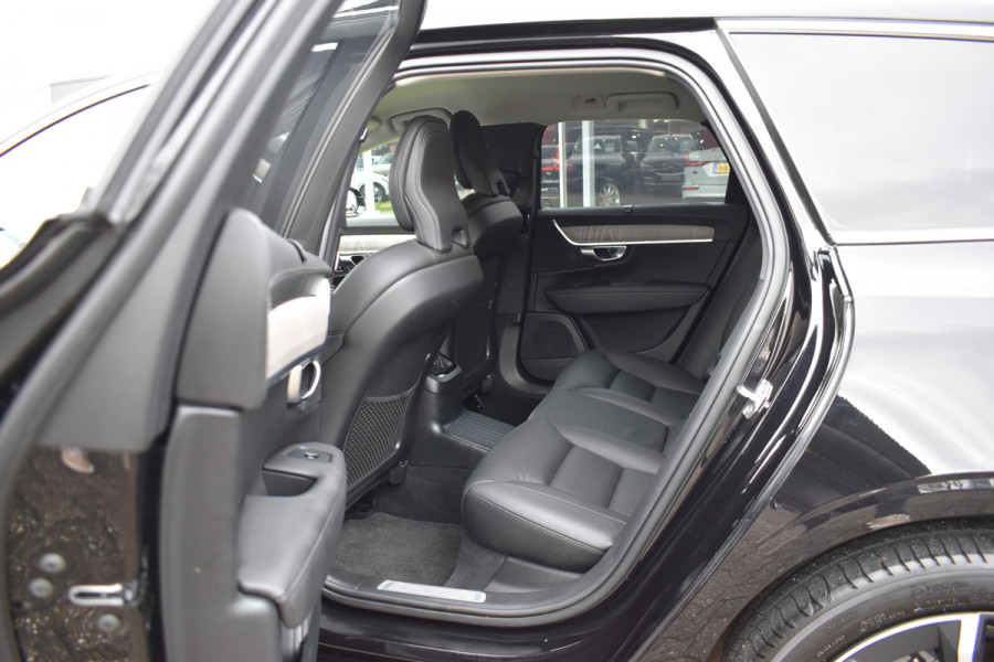 Volvo V90 T8 AWD 390PK Plug-in Hybrid Inscription | H&K | ACC | BLIS | Trekhaak | Camera | Stuurverwarming | Leder