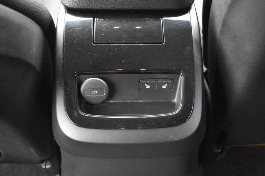 Volvo V90 T8 AWD 390PK Plug-in Hybrid Inscription | H&K | ACC | BLIS | Trekhaak | Camera | Stuurverwarming | Leder