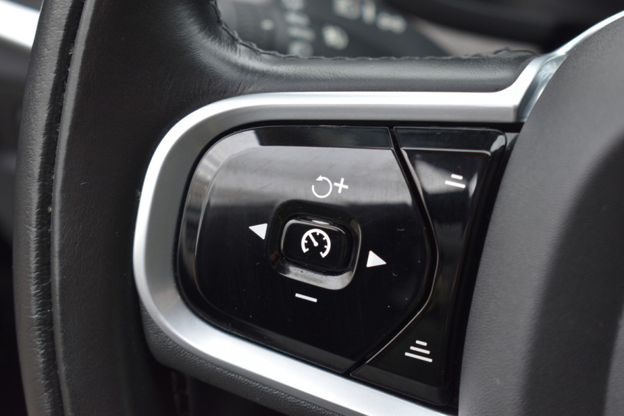 Volvo V90 T8 AWD 390PK Plug-in Hybrid Inscription | H&K | ACC | BLIS | Trekhaak | Camera | Stuurverwarming | Leder