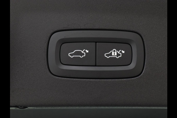 Polestar 2 Standard Range Single Motor 63kWh | 360 Camera | Stoelverwarming | Adaptive cruise | Carplay | Park Assist | 19'' | Keyless | Full LED | Digital Cockpit | DAB