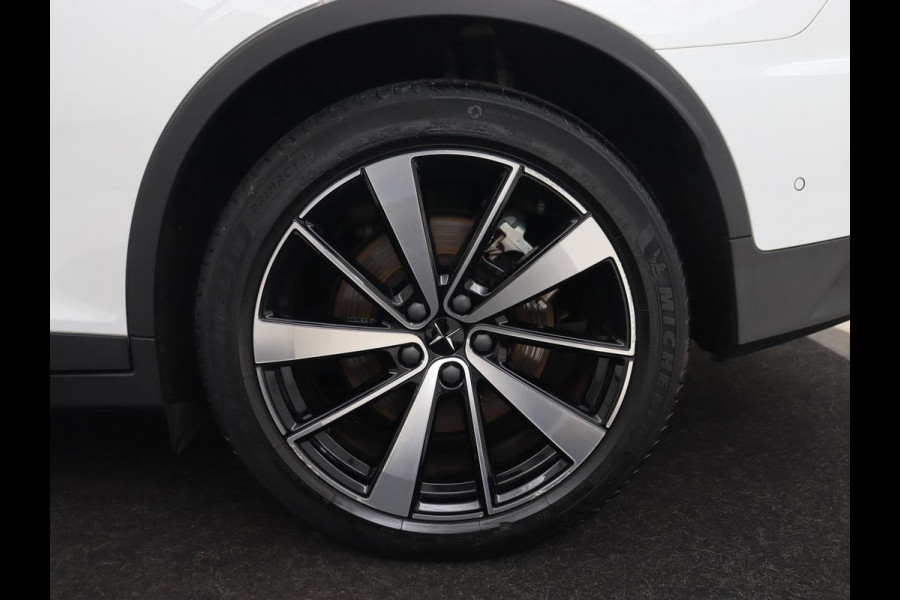 Polestar 2 Standard Range Single Motor 63kWh | 360 Camera | Stoelverwarming | Adaptive cruise | Carplay | Park Assist | 19'' | Keyless | Full LED | Digital Cockpit | DAB