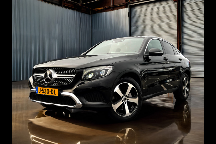 Mercedes-Benz GLC Coupé 250 4MATIC Business Solution AMG Carplay_stuurverw_Trekh