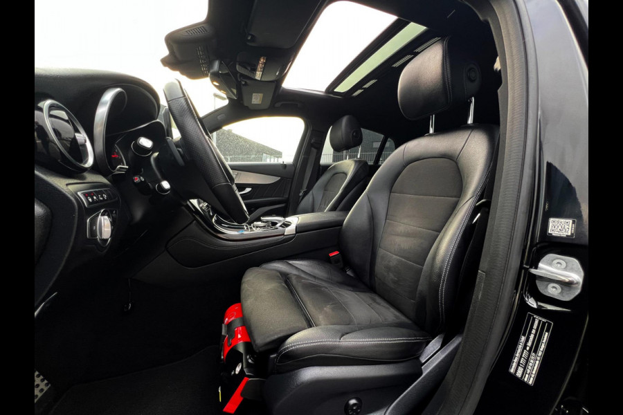 Mercedes-Benz GLC Coupé 250 4MATIC Business Solution AMG Carplay_stuurverw_Trekh
