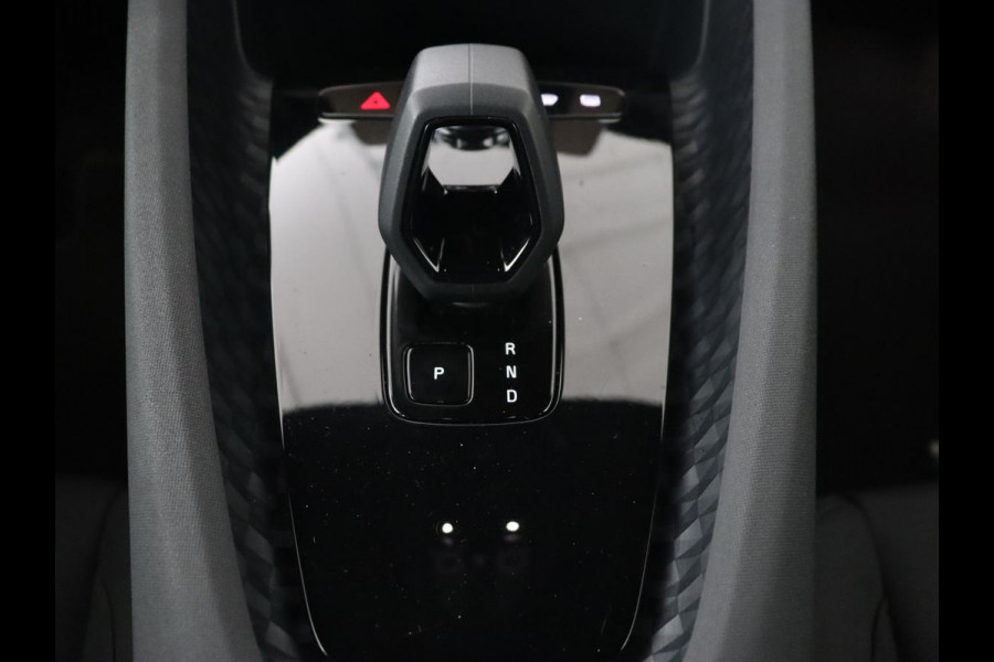 Polestar 2 Long Range Single Motor 78 kWh | Trekhaak | Stoelverwarming | Keyless | Full LED | Carplay | Navigatie | 19'' | Elektrische stoelen | Climate control | Parkeerhulp