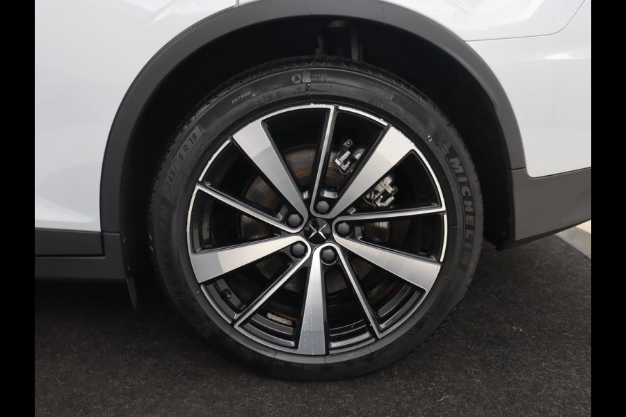 Polestar 2 Long Range Single Motor 78 kWh | Trekhaak | Stoelverwarming | Keyless | Full LED | Carplay | Navigatie | 19'' | Elektrische stoelen | Climate control | Parkeerhulp