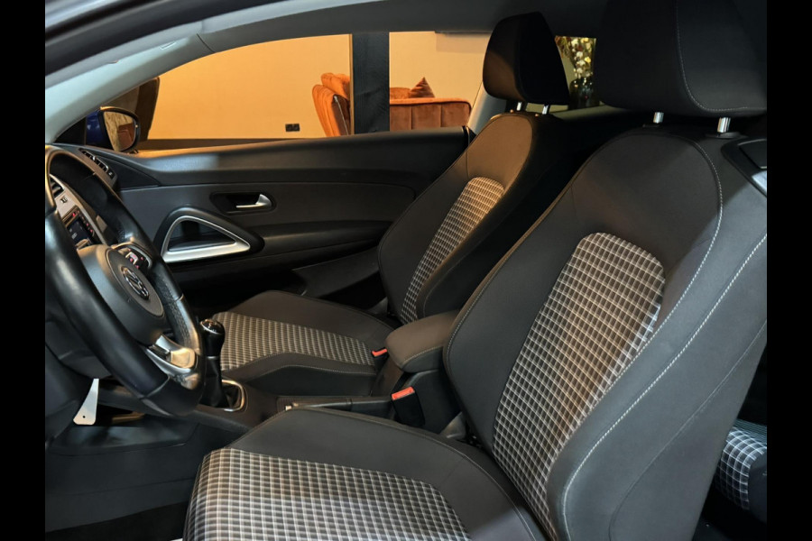 Volkswagen Scirocco 1.4 TSI R-Line Garantie Carplay Camera Cruise Clima Navi Led PDC Rijklaar