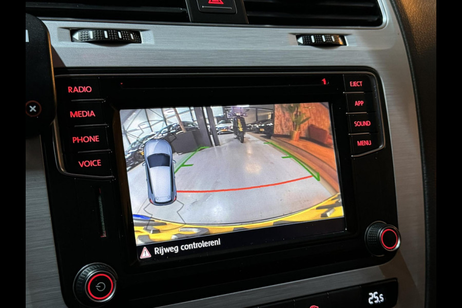 Volkswagen Scirocco 1.4 TSI R-Line Garantie Carplay Camera Cruise Clima Navi Led PDC Rijklaar