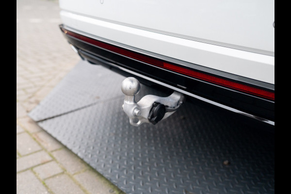 Volkswagen Touareg 3.0 TSi 4MOTION R | Luchtvering | Panodak | Trekhaak | Stoelkoeling | 360 Camera | Black Style | Prijs Rijklaar!!