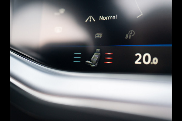 Volkswagen Touareg 3.0 TSi 4MOTION R | Luchtvering | Panodak | Trekhaak | Stoelkoeling | 360 Camera | Black Style | Prijs Rijklaar!!