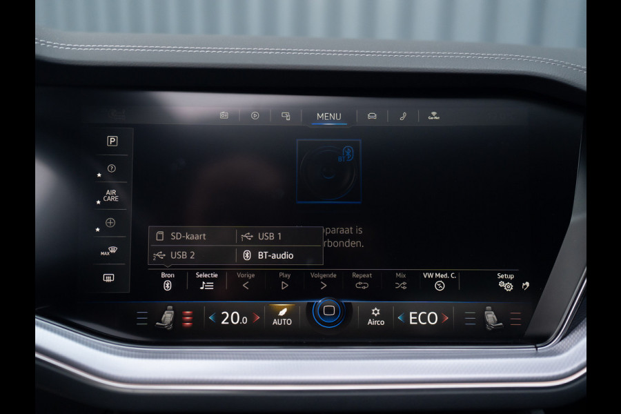 Volkswagen Touareg 3.0 TSi 4MOTION R | Luchtvering | Panodak | Trekhaak | Stoelkoeling | 360 Camera | Black Style | Prijs Rijklaar!!