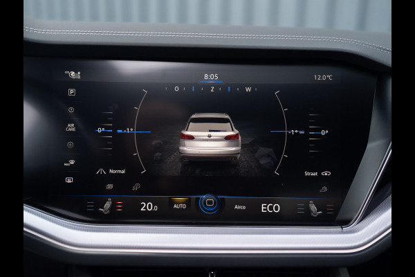 Volkswagen Touareg 3.0 TSi 4MOTION R | Luchtvering | Panodak | Trekhaak | Stoelkoeling | 360 Camera | Black Style | Prijs Rijklaar!!