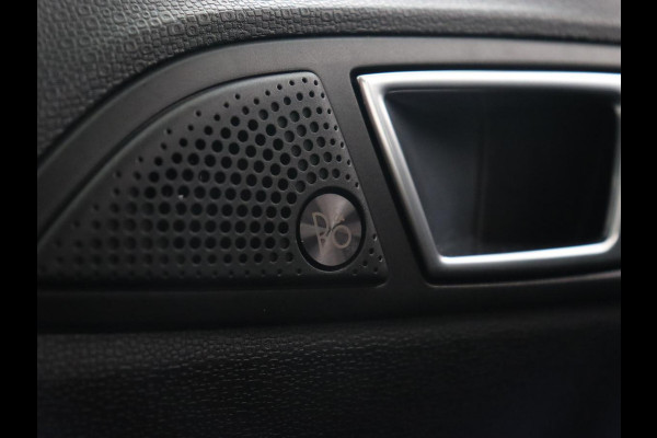 Ford EcoSport 1.0 EcoBoost ST-Line | Stoelverwarming | Camera | Carplay | B&O Sound | Navigatie | 18'' | Climate control | Leder/Alcantara | Cruise control | Bluetooth | Keyless