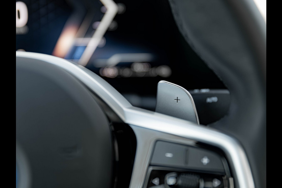 BMW 3-serie 330e M-Sport - LCI 2 - Dak - Trekhaak - Comfort Access - Comfort Pack