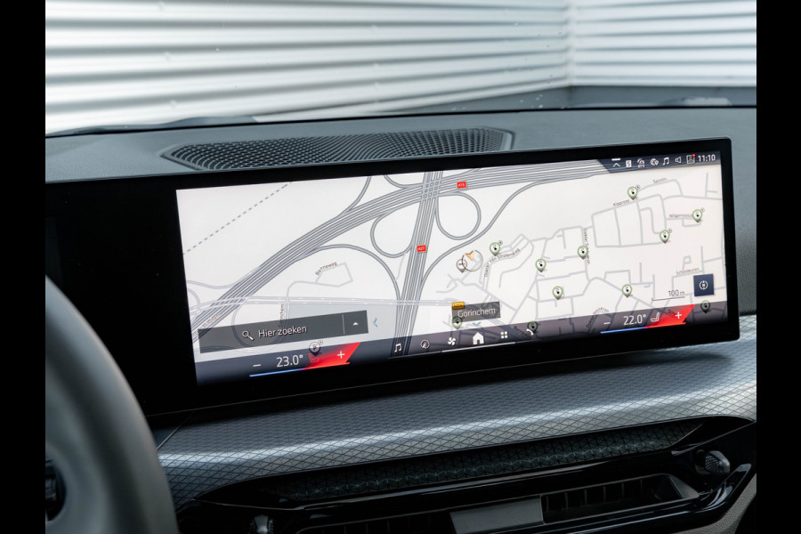 BMW 3-serie 330e M-Sport - LCI 2 - Dak - Trekhaak - Comfort Access - Comfort Pack