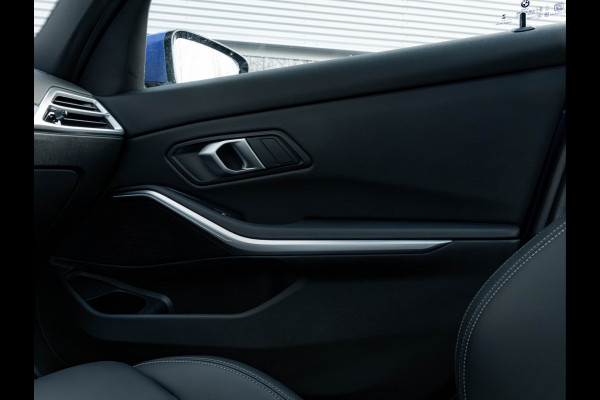 BMW 3-serie 330e M-Sport - LCI 2 - Dak - Trekhaak - Comfort Access - Comfort Pack