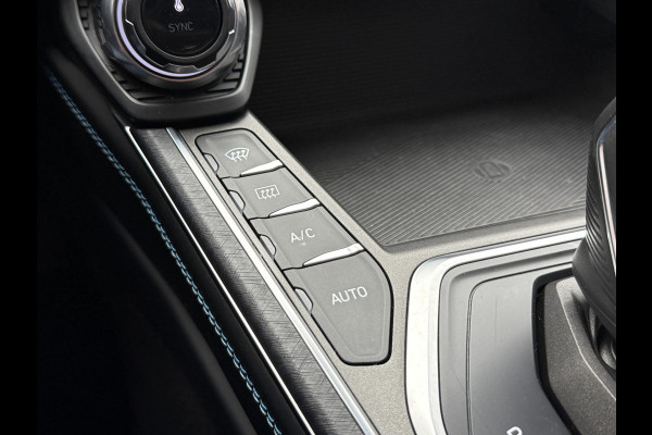 Lynk & Co 1.5 01 | Panoramadak | Apple Carplay | 360 Camera | Stoelverwarming Infinity | ACC