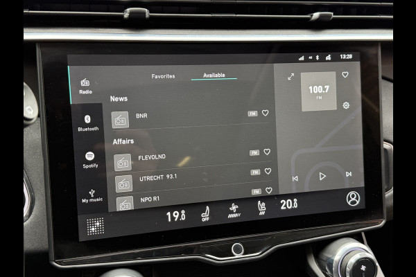 Lynk & Co 1.5 01 | Panoramadak | Apple Carplay | 360 Camera | Stoelverwarming Infinity | ACC