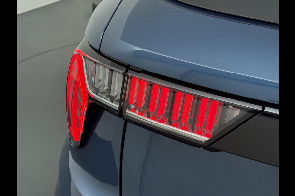 Lynk & Co 01 LYNK& CO 01 VAN: €30.900,- VOOR: €27.877,- UW EINDEJAARSVOORDEEL: €3.023,- | PHEV PLUG-IN HYBRIDE | COMPLETE AUTO / ZWARTE HEMEL | ELEKTRISCH PANORAMADAK | FULL OPTIONS | LYNK & CO GARANTIE T/M 4-2028 | RIJKLAAR GELEVERD | BTW VERREKENBAAR |