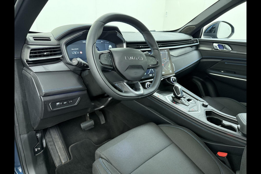Lynk & Co 01 LYNK& CO 01 VAN: €30.900,- VOOR: €27.877,- UW EINDEJAARSVOORDEEL: €3.023,- | PHEV PLUG-IN HYBRIDE | COMPLETE AUTO / ZWARTE HEMEL | ELEKTRISCH PANORAMADAK | FULL OPTIONS | LYNK & CO GARANTIE T/M 4-2028 | RIJKLAAR GELEVERD | BTW VERREKENBAAR |