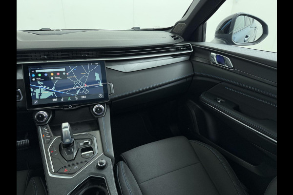 Lynk & Co 01 LYNK& CO 01 VAN: €30.900,- VOOR: €27.877,- UW EINDEJAARSVOORDEEL: €3.023,- | PHEV PLUG-IN HYBRIDE | COMPLETE AUTO / ZWARTE HEMEL | ELEKTRISCH PANORAMADAK | FULL OPTIONS | LYNK & CO GARANTIE T/M 4-2028 | RIJKLAAR GELEVERD | BTW VERREKENBAAR |