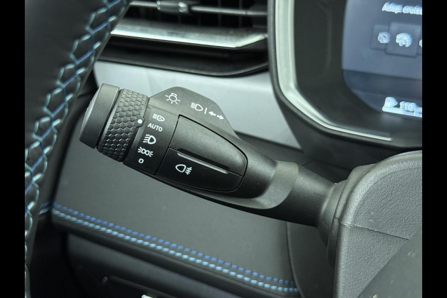 Lynk & Co 01 LYNK& CO 01 VAN: €30.900,- VOOR: €27.877,- UW EINDEJAARSVOORDEEL: €3.023,- | PHEV PLUG-IN HYBRIDE | COMPLETE AUTO / ZWARTE HEMEL | ELEKTRISCH PANORAMADAK | FULL OPTIONS | LYNK & CO GARANTIE T/M 4-2028 | RIJKLAAR GELEVERD | BTW VERREKENBAAR |