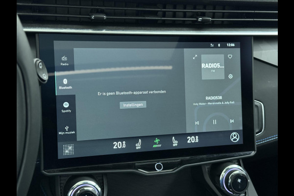 Lynk & Co 01 LYNK& CO 01 VAN: €30.900,- VOOR: €27.877,- UW EINDEJAARSVOORDEEL: €3.023,- | PHEV PLUG-IN HYBRIDE | COMPLETE AUTO / ZWARTE HEMEL | ELEKTRISCH PANORAMADAK | FULL OPTIONS | LYNK & CO GARANTIE T/M 4-2028 | RIJKLAAR GELEVERD | BTW VERREKENBAAR |