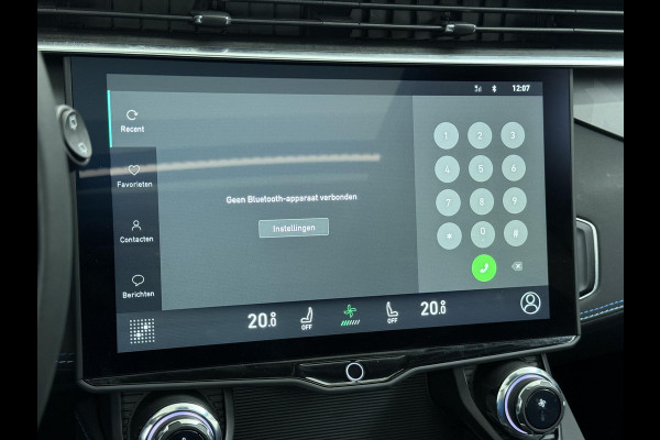 Lynk & Co 01 LYNK& CO 01 VAN: €30.900,- VOOR: €27.877,- UW EINDEJAARSVOORDEEL: €3.023,- | PHEV PLUG-IN HYBRIDE | COMPLETE AUTO / ZWARTE HEMEL | ELEKTRISCH PANORAMADAK | FULL OPTIONS | LYNK & CO GARANTIE T/M 4-2028 | RIJKLAAR GELEVERD | BTW VERREKENBAAR |