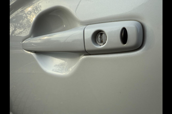 Mitsubishi Outlander 2.4 PHEV HYBRIDE 2020 230PK INTENSE+ SPORT ALCANTARA LEDER