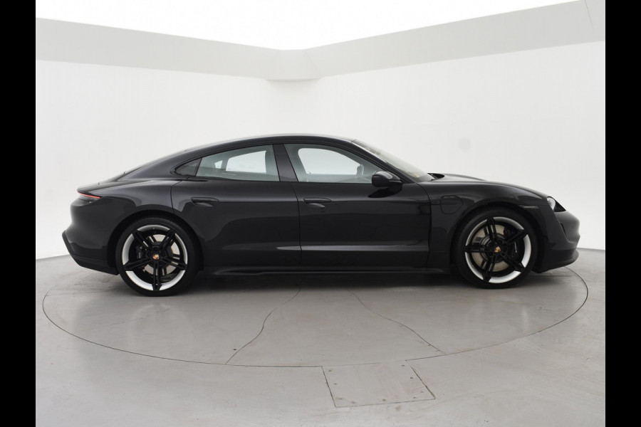 Porsche Taycan 4S 490 PK PERFORMANCE 84 KWH + SPORT CHRONO | ACHTERASBESTURING | 21 INCH | SPORTSTOELEN