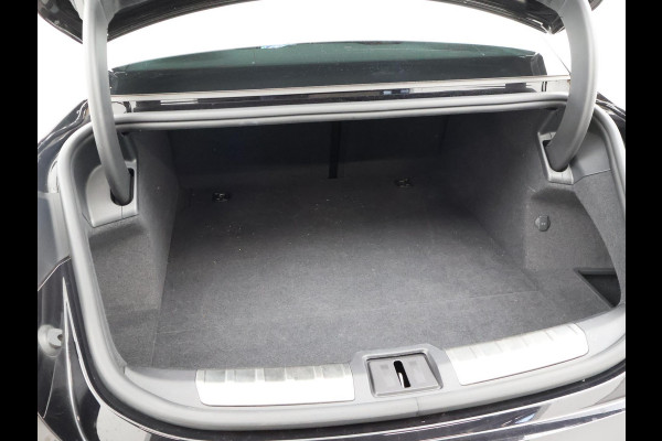 Porsche Taycan 4S 490 PK PERFORMANCE 84 KWH + SPORT CHRONO | ACHTERASBESTURING | 21 INCH | SPORTSTOELEN