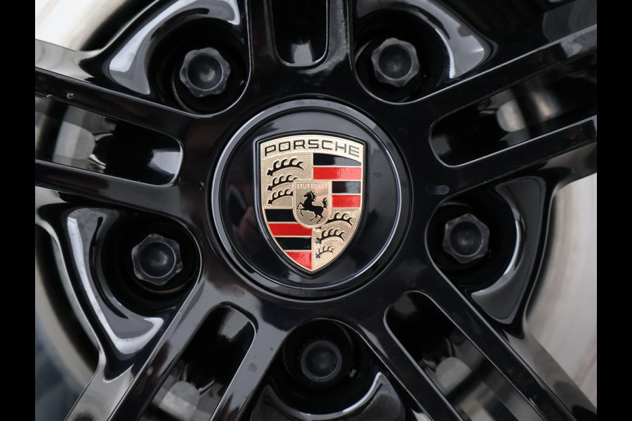 Porsche Taycan 4S 490 PK PERFORMANCE 84 KWH + SPORT CHRONO | ACHTERASBESTURING | 21 INCH | SPORTSTOELEN