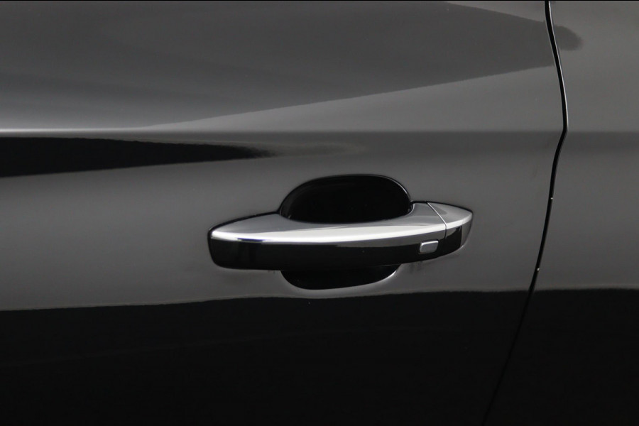 MG Mg Zs EV Luxury 45 kWh*PANO*ECC*CAMERA*ACC*CARP