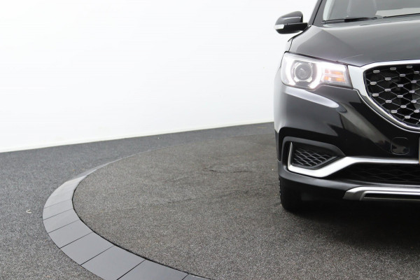 MG Mg Zs EV Luxury 45 kWh*PANO*ECC*CAMERA*ACC*CARP