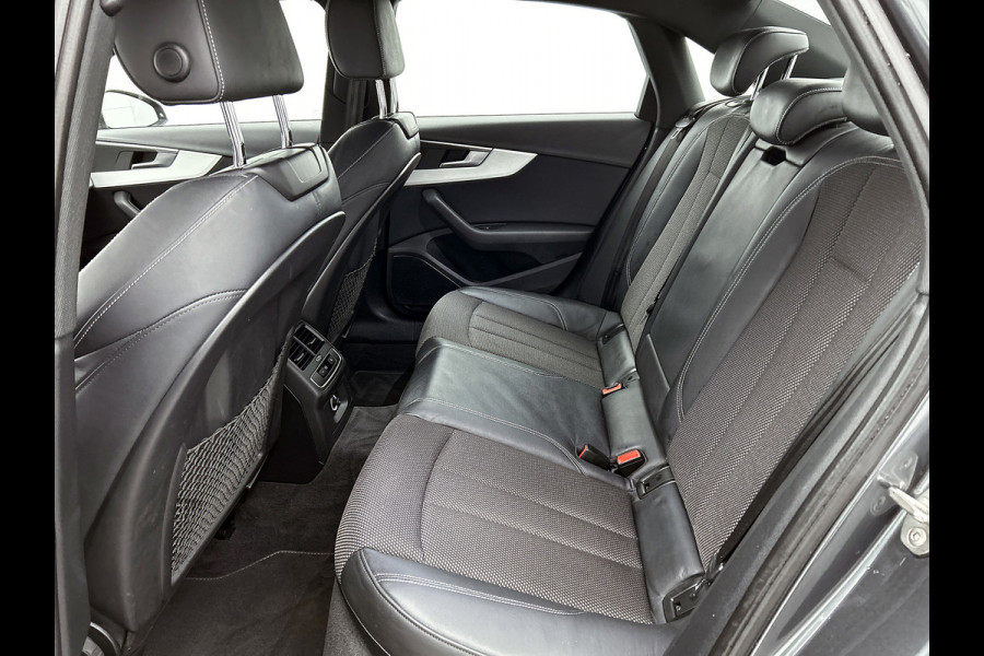 Audi A4 Limousine 1.4 TFSI Sport S line edition(NL-auto, Dealer OnderH, Navi, Parkeersensoren, Cruise Con, Climate Con, Etc)