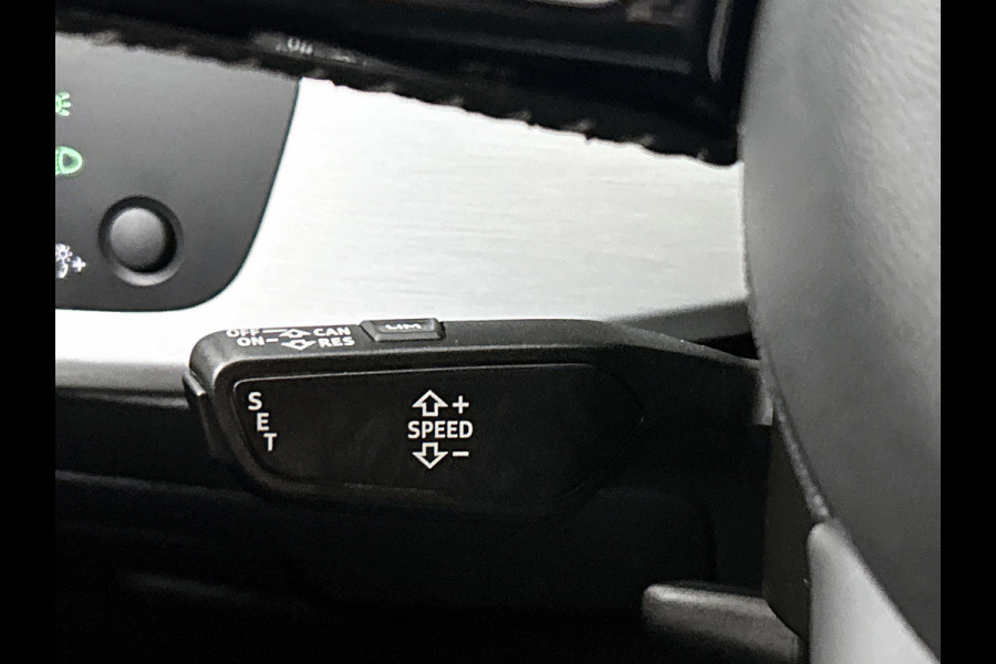 Audi A4 Limousine 1.4 TFSI Sport S line edition(NL-auto, Dealer OnderH, Navi, Parkeersensoren, Cruise Con, Climate Con, Etc)