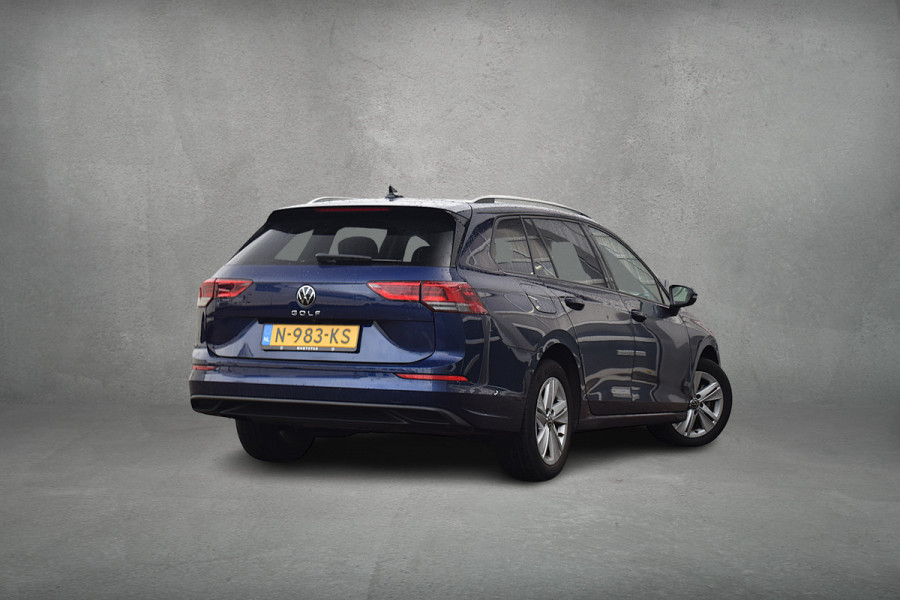 Volkswagen Golf Variant 1.0 TSI Life Business | Apple CarPlay | Stuur- en Stoelverw. | Camera