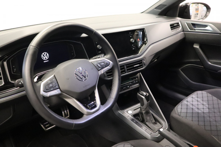 Volkswagen Taigo 1.0 TSI R-Line Edition 18'inch lmv Adaptive-Cruise Full-led 24 maanden garantie mogelijk (*vraag naar de voorwaarden)