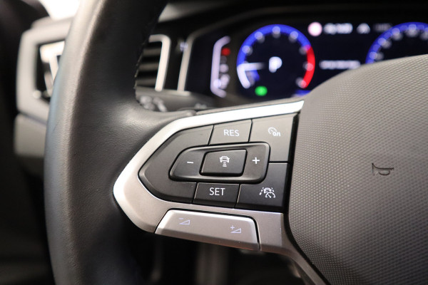 Volkswagen Taigo 1.0 TSI R-Line Edition 18'inch lmv Adaptive-Cruise Full-led 24 maanden garantie mogelijk (*vraag naar de voorwaarden)