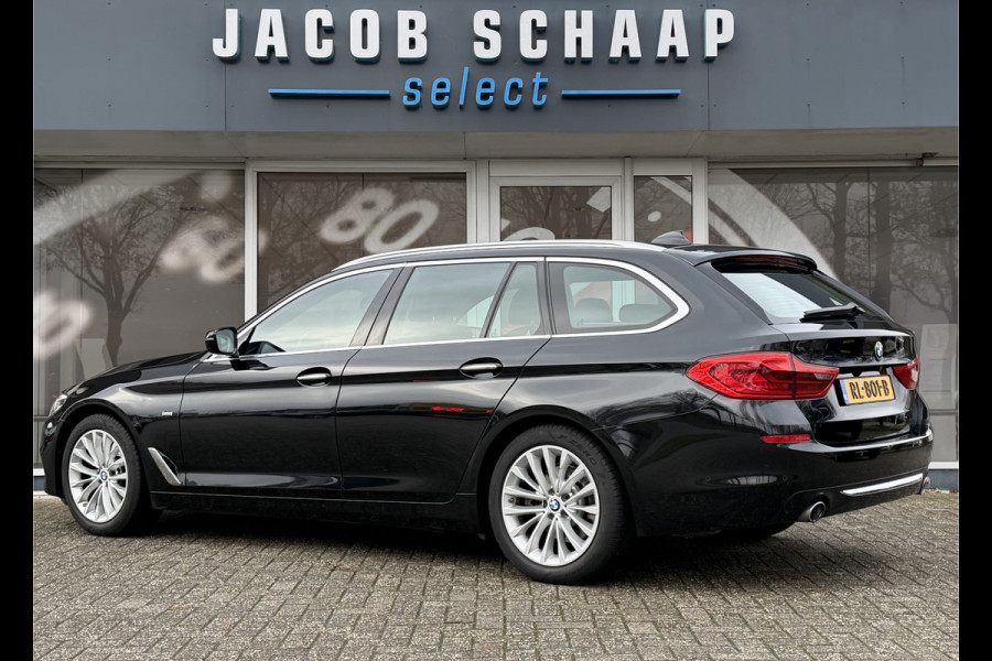 BMW 5 Serie Touring 520i High Executive Luxury Automaat / Pano dak / 18"LM / Leder / Camera