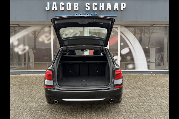 BMW 5 Serie Touring 520i High Executive Luxury Automaat / Pano dak / 18"LM / Leder / Camera