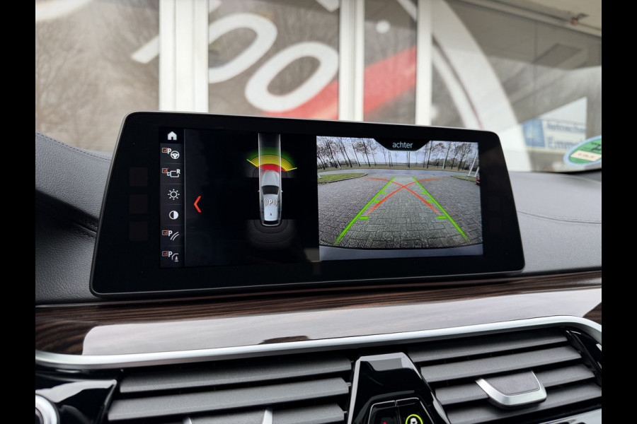 BMW 5 Serie Touring 520i High Executive Luxury Automaat / Pano dak / 18"LM / Leder / Camera