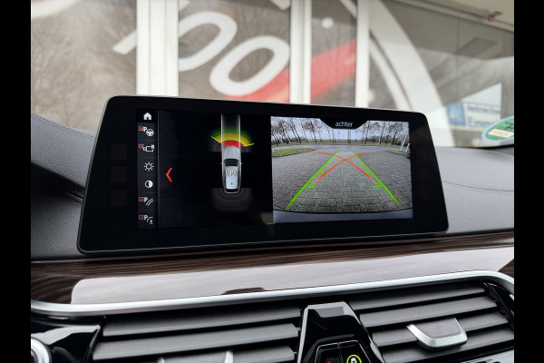 BMW 5 Serie Touring 520i High Executive Luxury Automaat / Pano dak / 18"LM / Leder / Camera