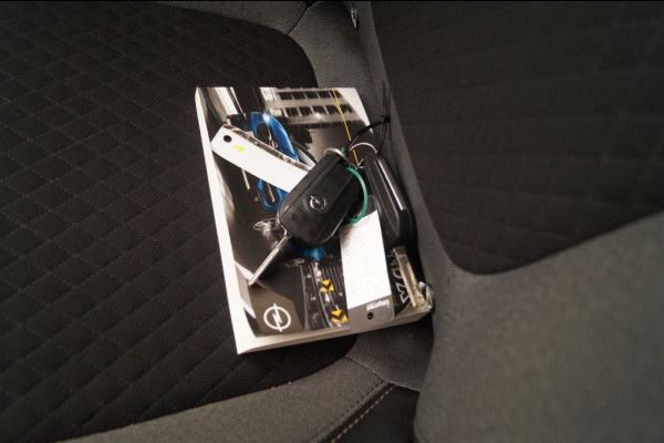 Opel Grandland X 1.2 Turbo 130pk Business Executive -NAVI-ECC-PDC-