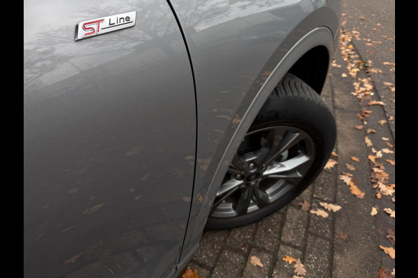 Ford Kuga 2.5 PHEV 2022 261PK ST-LINE Graphite-TECH EDITION PANO LED LUXE