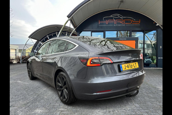Tesla Model 3 Standard RWD Plus 60 kWh 85% SOH Trekhaak (1.000kg) Rijklaarprijs!