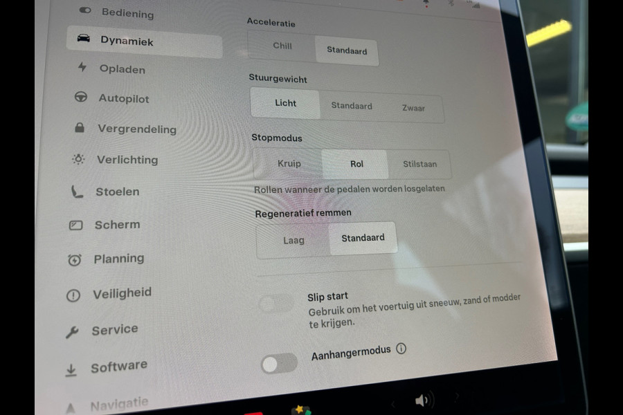 Tesla Model 3 Standard RWD Plus 60 kWh 85% SOH Trekhaak (1.000kg) Rijklaarprijs!