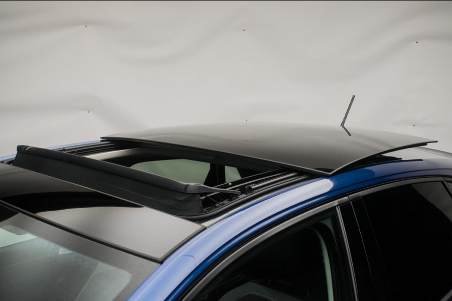 Volkswagen Polo 1.0 TSI Highline R-LINE 116PK ORG NL [ Panoramadak Sfeerverlichting Carplay Adaptive Cruise Parkeersensoren DAB ]